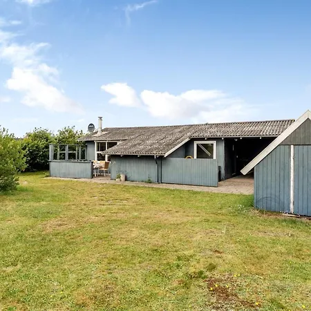 Claudine - 700m From The Sea By Interhome Vakantiehuis